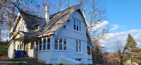 148 Schoolhouse Hill Rd, Mehoopany, PA 18629
