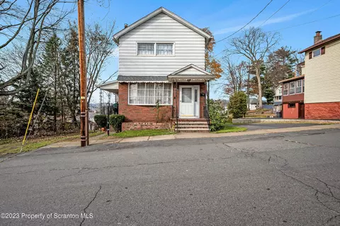 57 Vine St, Pittston, PA 18640