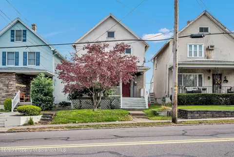 1218 N Main Ave, Scranton, PA 18508
