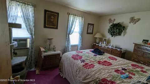923 Rear Hampton St, Scranton, PA 18504 photo 4