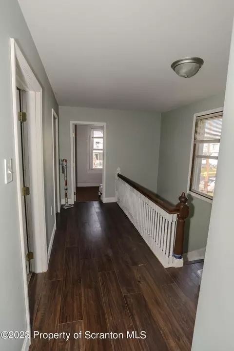 320 N Everett Ave, Scranton, PA 18504 photo 33