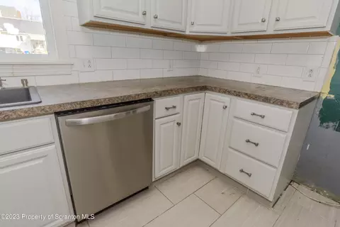 320 N Everett Ave, Scranton, PA 18504 photo 21