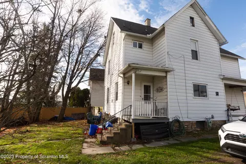 320 N Everett Ave, Scranton, PA 18504 photo 7