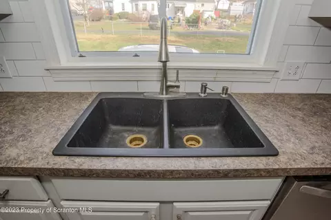 320 N Everett Ave, Scranton, PA 18504 photo 20