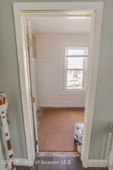 320 N Everett Ave, Scranton, PA 18504 photo 46