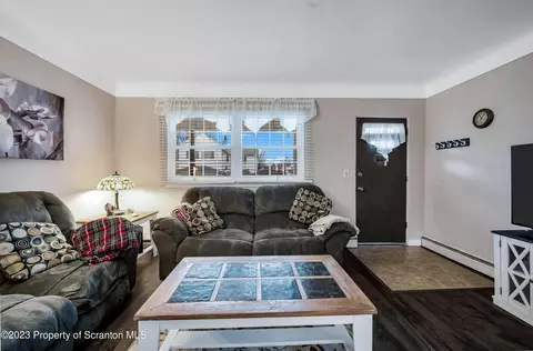 715 Maple St, Old Forge, PA 18518 photo 7