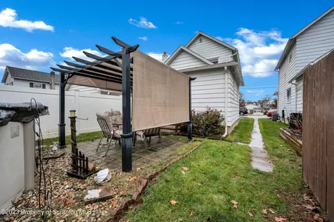 715 Maple St, Old Forge, PA 18518 photo 31