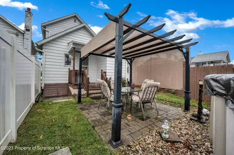 715 Maple St, Old Forge, PA 18518 photo 30