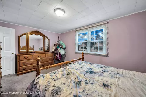 715 Maple St, Old Forge, PA 18518 photo 21