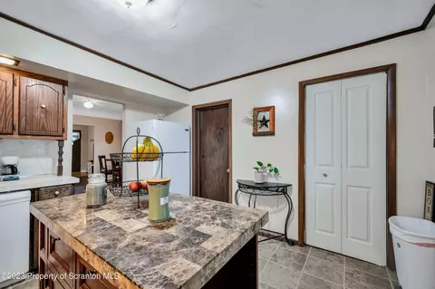 715 Maple St, Old Forge, PA 18518 photo 18