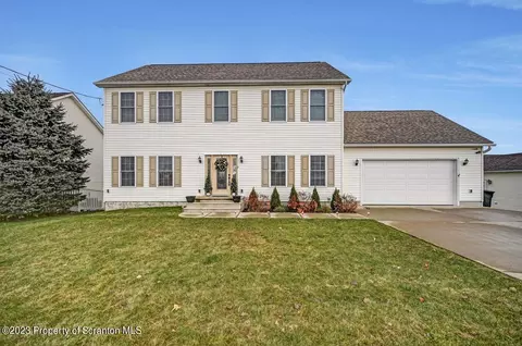 1604 Dickens St, Scranton, PA 18504