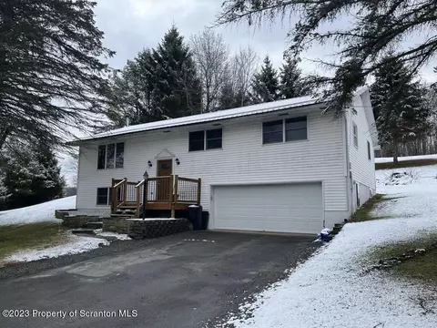 422 E Water St, Thompson, PA 18465