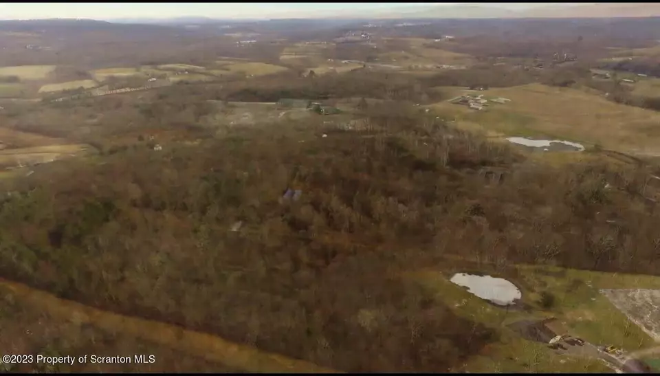  Locust Drive, West Abington Township, PA 18414 photo 6