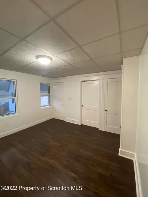127 E Pine St, Dunmore, PA 18512 photo 14