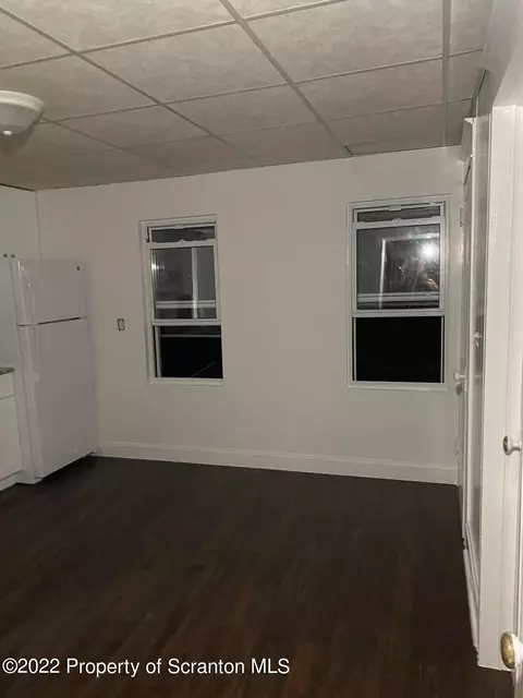 127 E Pine St, Dunmore, PA 18512 photo 10