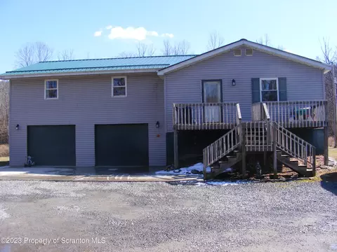 28 60 Swan Ln, Towanda, PA 18848