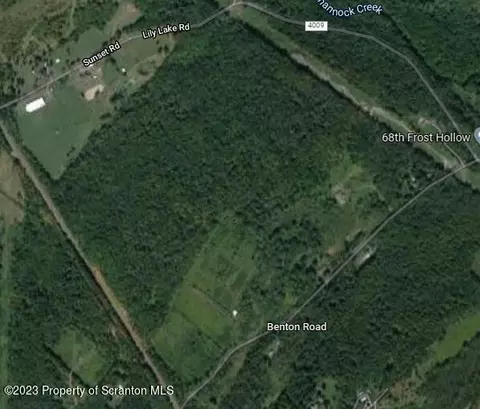 305 Benton Rd, North Abington Twp, PA 18414