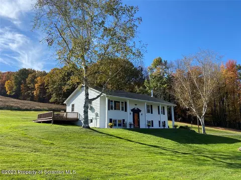 156 Barney Rd, Brackney, PA 18812