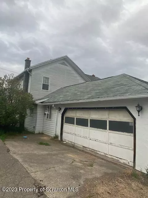 306-308 Cleveland St, Olyphant, PA 18447 photo 7