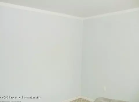 330 Spring St, Scranton, PA 18508 photo 5