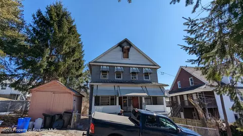 611 613 13th Ave, Scranton, PA 18504