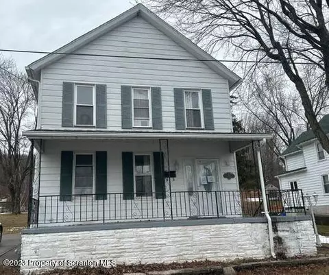 68 42nd St, Carbondale, PA 18407