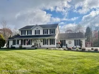 34 Andrew Dr, Scott Twp, PA 18433
