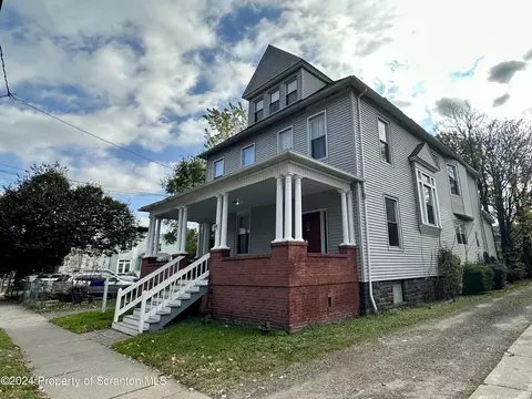 184 W River St, Wilkes-barre, PA 18702