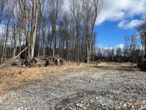 S Waterford Road, Glenburn Twp, PA 18411