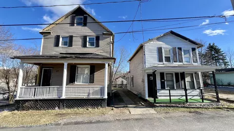 217-219 Moran Ct, Scranton, PA 18505
