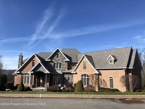 Exterior - 26 Kipling Dr, Moosic, PA 18507 photo 13 of 18