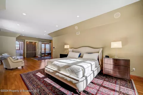 Bedroom - 26 Kipling Dr, Moosic, PA 18507 photo 2 of 10