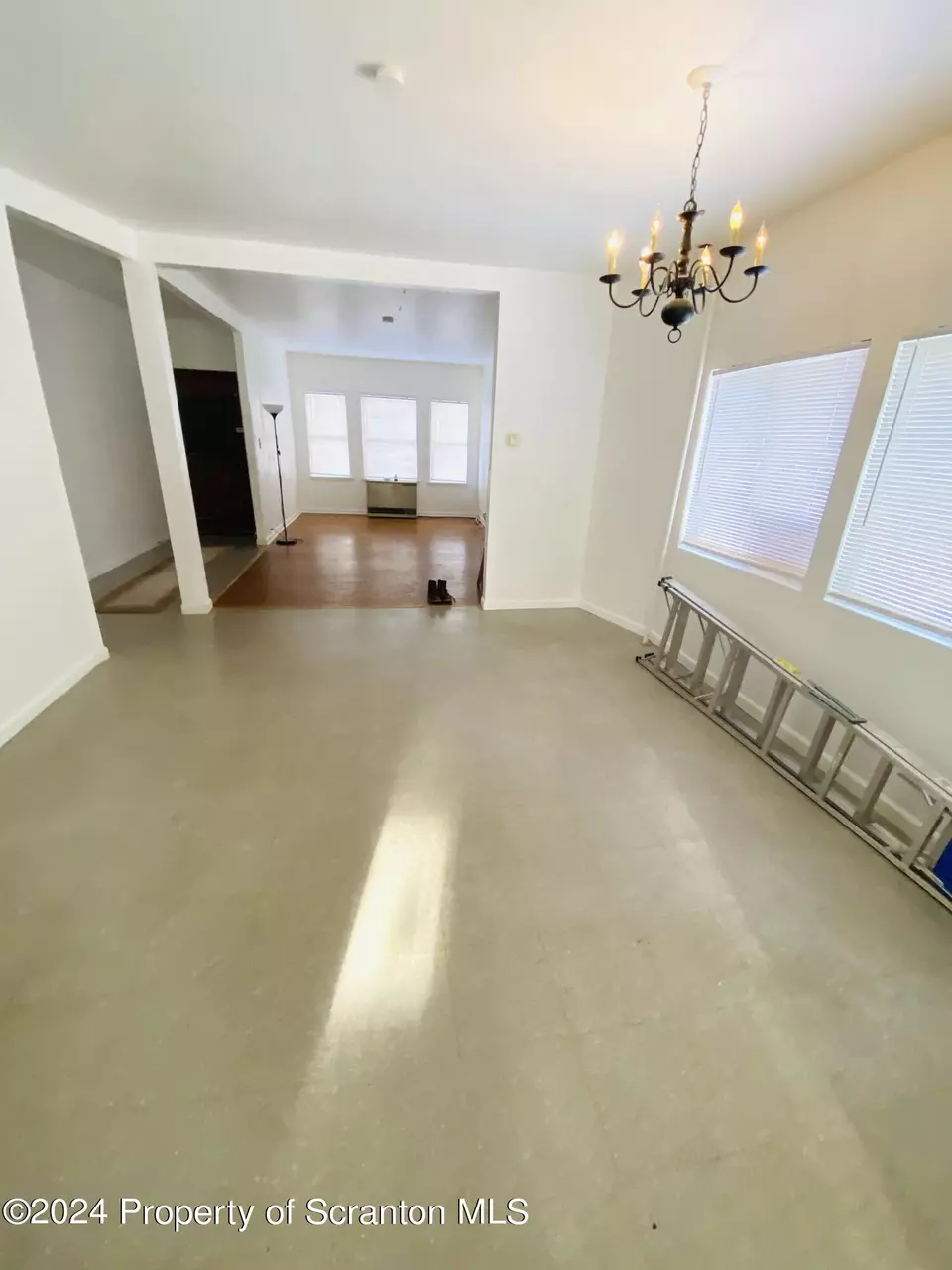 Entry Way - 2206-2208 Wyoming Ave, Scranton, PA 18509 photo 1 of 4