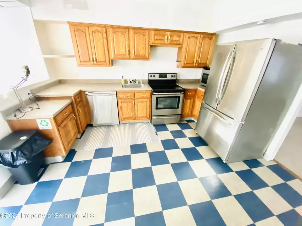 Kitchen - 2206-2208 Wyoming Ave, Scranton, PA 18509 photo 2 of 6