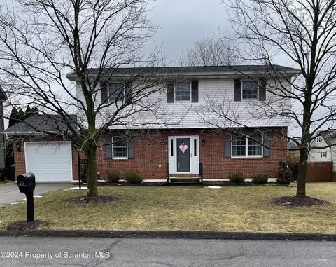 185 Thomas St, Jessup, PA 18434