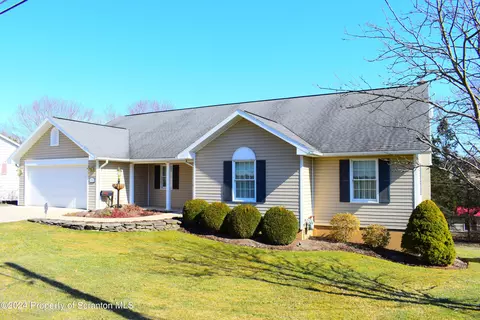 102 Hinds St, Montrose, PA 18801