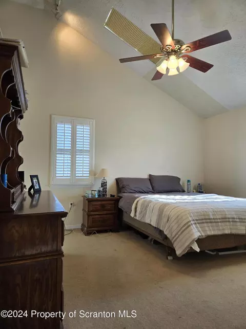 Bedroom - 515 Lenape St, Old Forge, PA 18518 photo 3 of 4