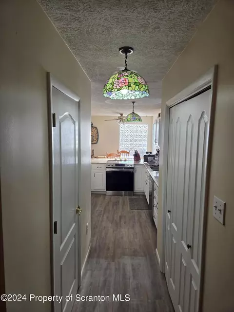 Entry Way - 515 Lenape St, Old Forge, PA 18518 photo 2 of 5