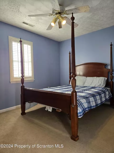 Bedroom - 515 Lenape St, Old Forge, PA 18518 photo 2 of 4