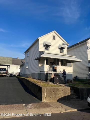 76 Coal Street St, Plymouth, PA 18651