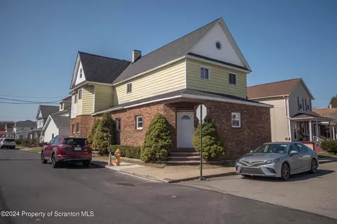 500 4th Ave, Jessup, PA 18434