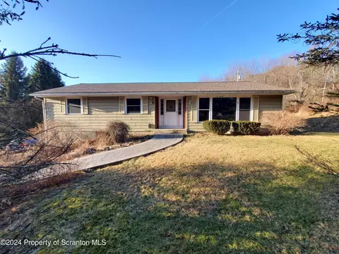 79 Sutton Rd, New Milford, PA 18834