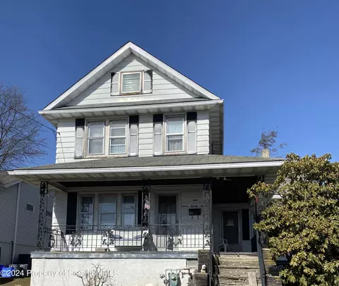1227 Throop St, Dickson City, PA 18519