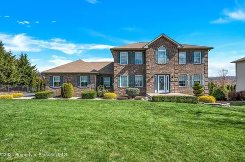 311 Vincent, Eynon, PA 18403