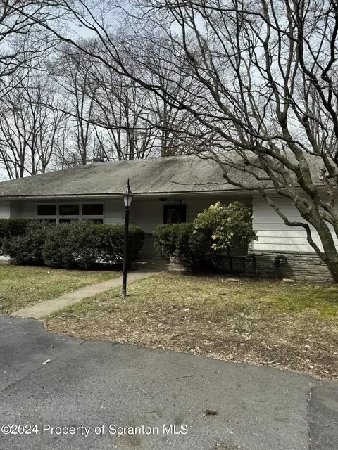 530 Moltke, Scranton, PA 18505