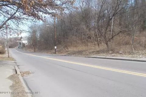 Cedar, Scranton, PA 18505