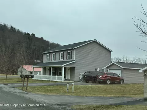 96106 Kirstens Way, New Milford, PA 18834