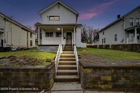 215 W Parker St, Scranton, PA 18508