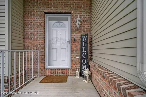 Exterior - 29 Sharon Dr, Moosic, PA 18507 photo 3 of 8