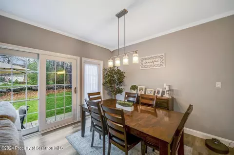 Dining - 29 Sharon Dr, Moosic, PA 18507 photo 2 of 7